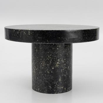 Gustaf Westman, matbord, "Linn Innovation Table", Swedish Stockings, 2025.