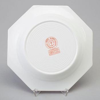 KARIN BJÖRQUIST, six 'Röd Kant' creamware soup plates from Gustavsberg.