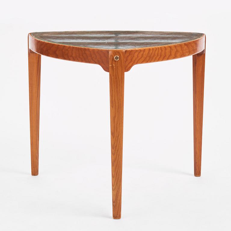 Otto Schulz, a Swedish Modern coffee table, Boet, Gothenburg 1940s.