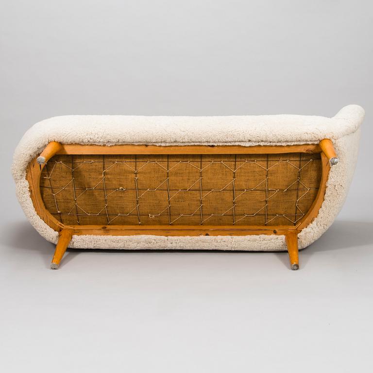 MAIJA-LIISA KOMULAINEN, a 1950's sofa for Oy Uusi Koti- Nya Hemmet Ab.