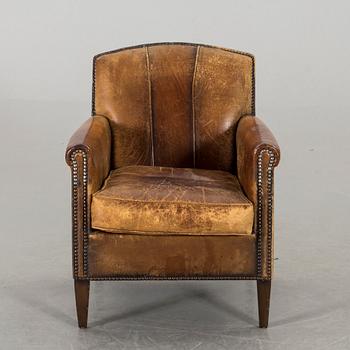 A EASY CHAIR END OF 20TH CENTURY.