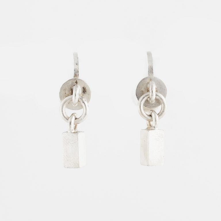 WIWEN NILSSON, Lund, 1959, a pair of earrings.