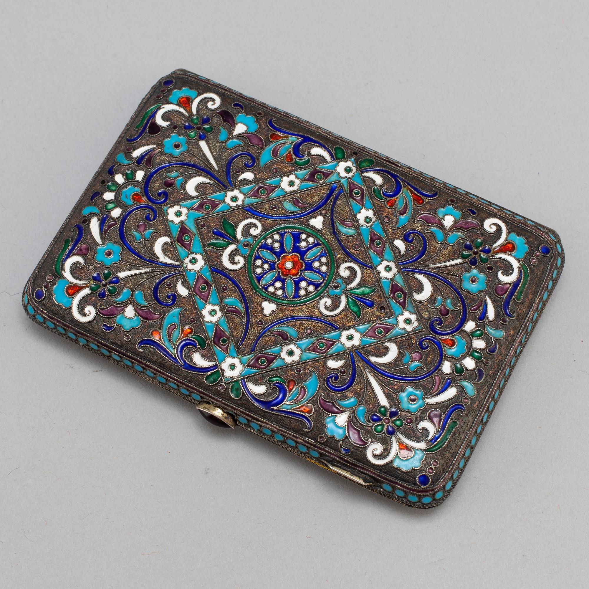 A Russian 20th century silver and cloisonne enamel cigarette case, mark of Mikhail Zoirn, Moscow 1908-1917.