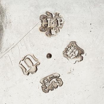 Humphrey Payne, dryckeskanna, silver, London 1748.