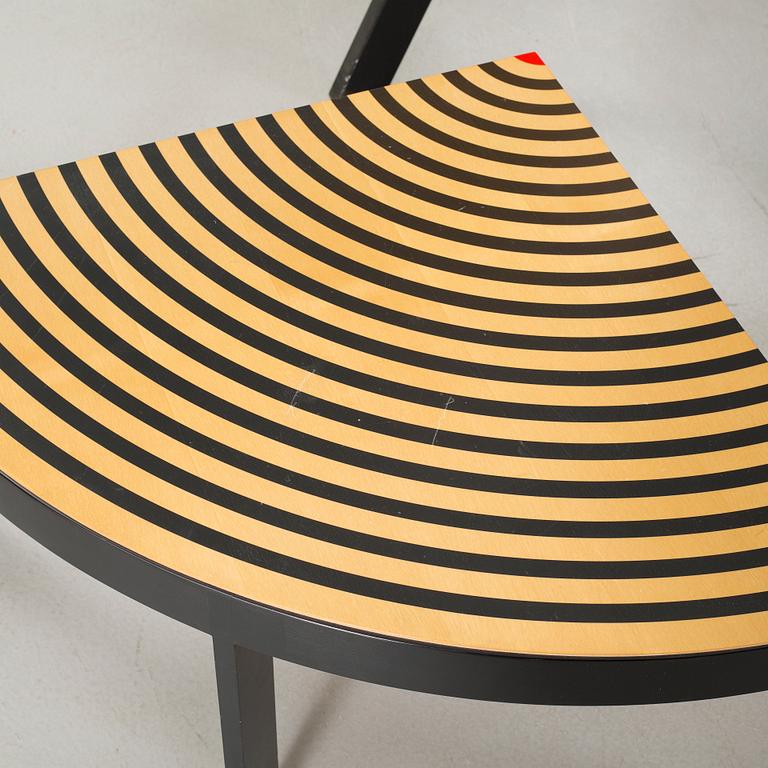 A bench and a table called "Bench for two" / 2600 & 2601, designed approx 1989 by Nanna Ditzel, by Frederica Stolefabrik.