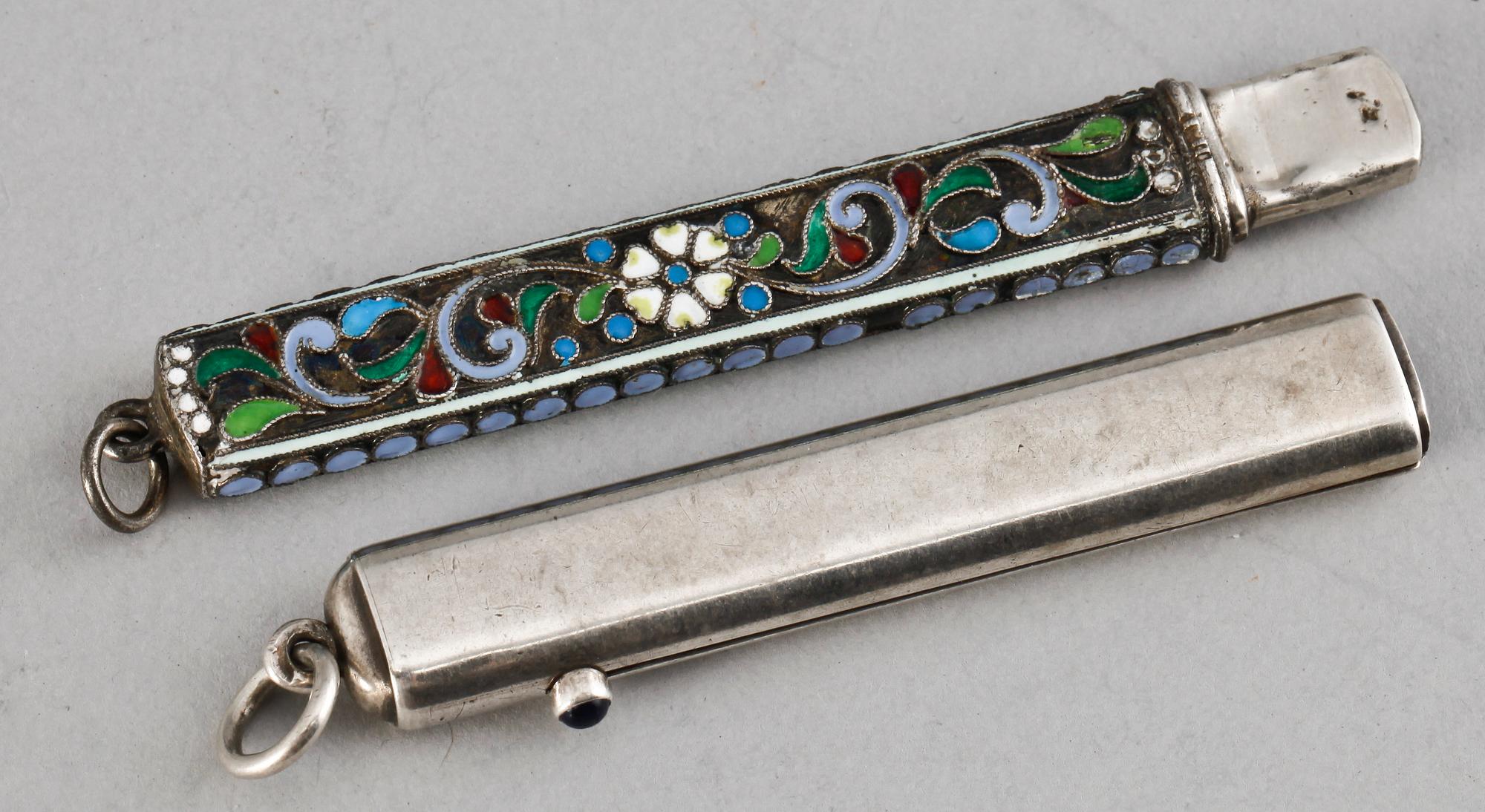 FICKPENNOR, 2 st, silver, Ryssland tidigt 1900-tal.