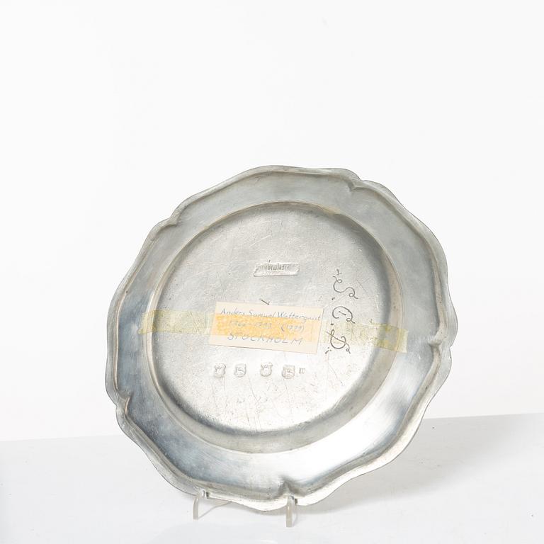 Bowl and 2 plates, pewter, various masters, Stockholm.