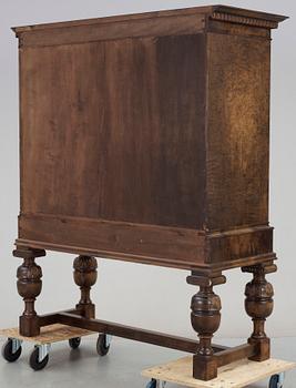 SKÅP, barockstil, 1920/30-tal.
