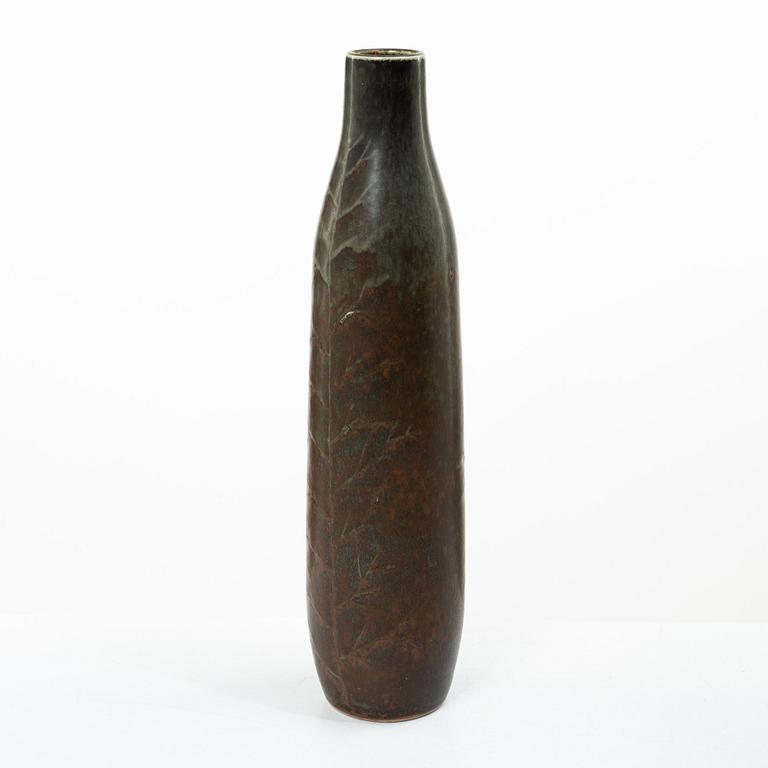 Carl-Harry Stålhane, A stoneware vase, Rörstrand, 1951–1973.