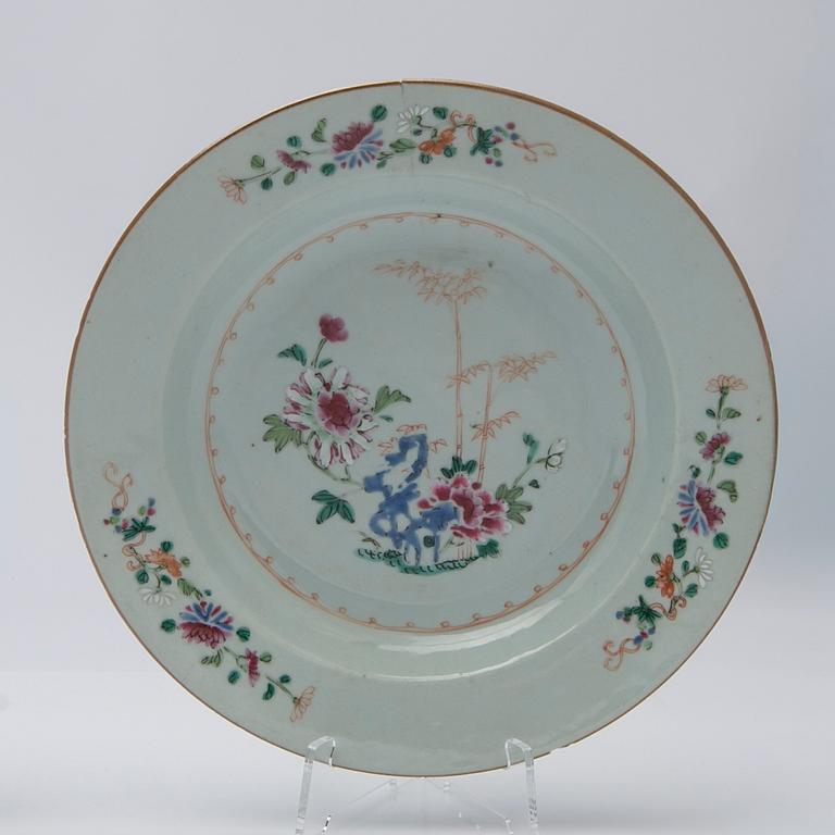 Tallrikar, 4 st, Kina, Qianlong (1736-95).