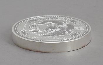 SILVERMYNT, 30 dollars, Elizabeth II, Australien, 1995. Vikt 1 kg.