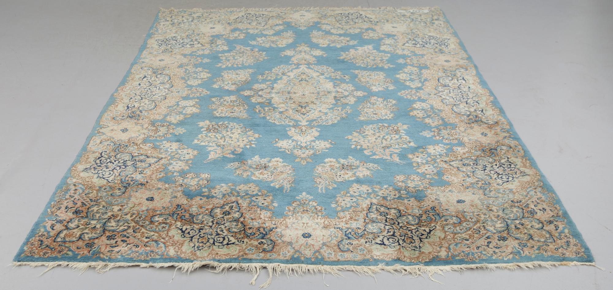 MATTA, orientalisk, ca 267 x 200 cm.