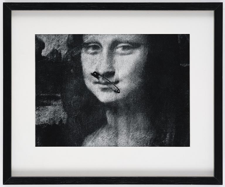 Christer Strömholm, "Kvinnan tiger i församlingen, Fox-Amphoux", 1989.