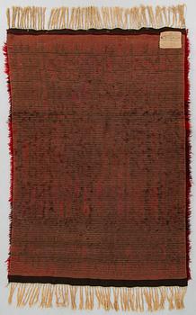 Kirsti Ilvessalo, A Finnish long pile Ryijy Rug, model Friends of Finnish Handicraft. Circa 180 x 133 cm.
