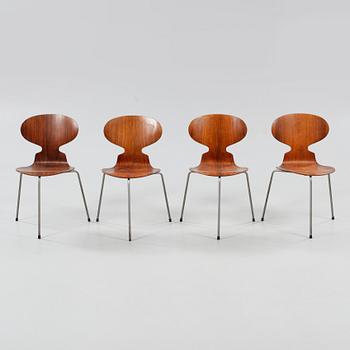 ARNE JACOBSEN, stolar, 4 st, "Myran", Fritz Hansen, 1900-talets mitt. CITES-intyg medföljer.