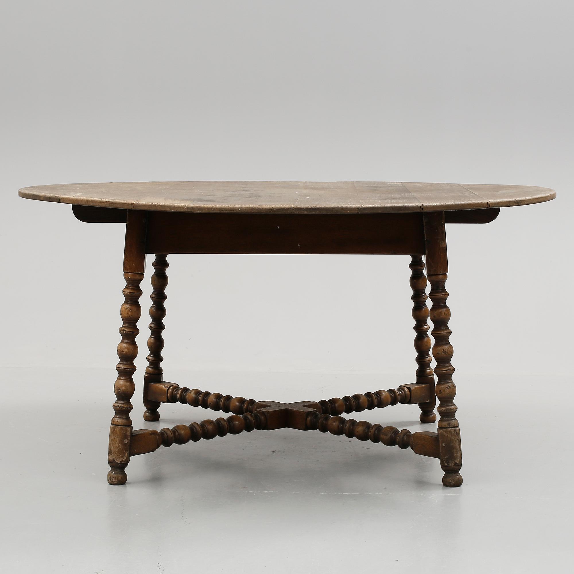 BORD, England, 1900-talets första hälft.