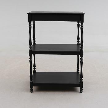 ETAGERE, 1800-talets andra hälft.