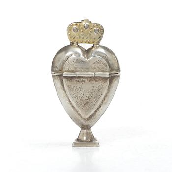 Scent box, silver, possibly mark of Elling Olai Johansen, Stavanger, Norway, 19th century.
