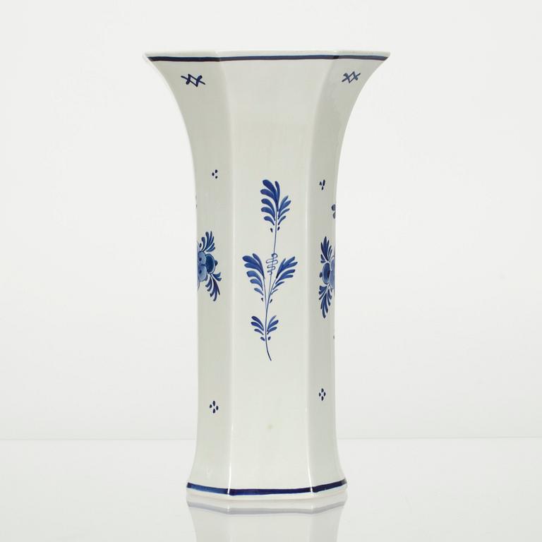 VAS, flintgods, märkt Delft 1922.