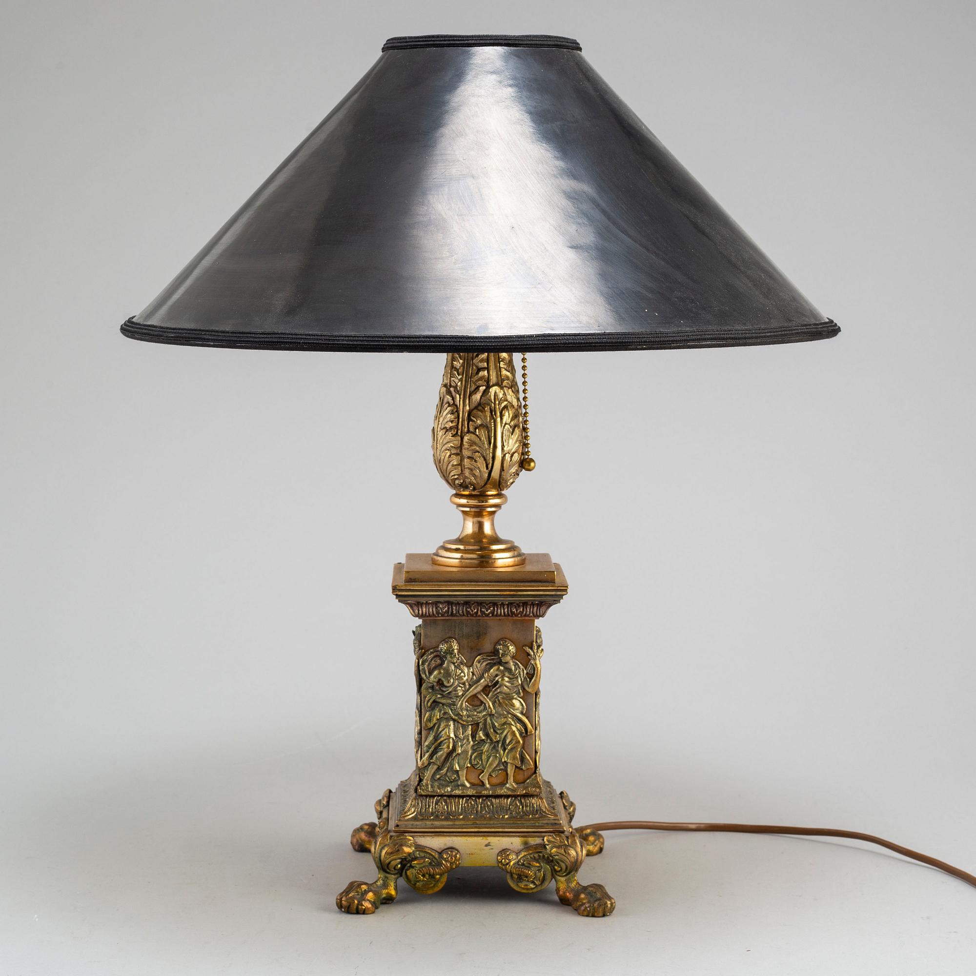 BORDSLAMPA, empirestil, 1900-talets mitt.