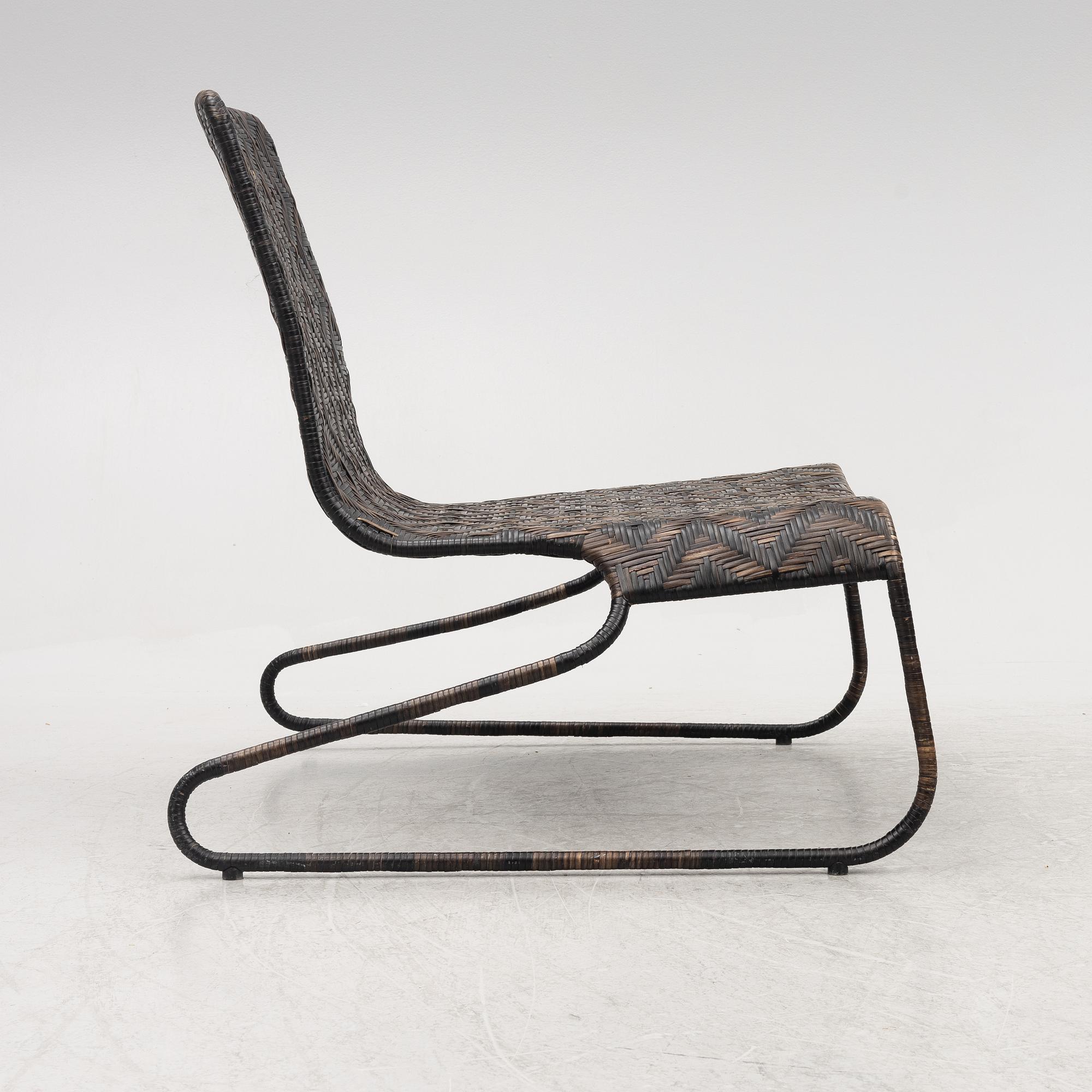 Patricia Urquiola, a 'Flo Lounge Chair', Driade 2004.