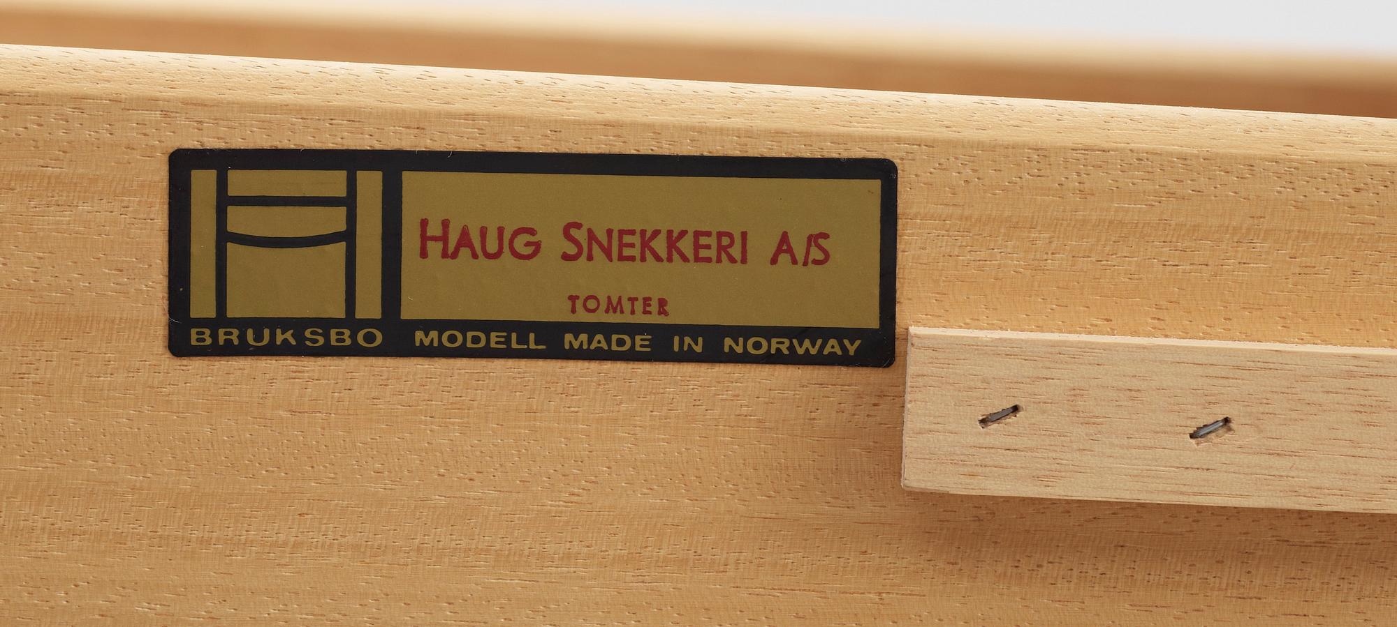 SKRIVBORD samt STOL, 2 delar, Norge samt Danmark, 1960-tal. Bla. Torbjörn Afdal, Bruksbo.