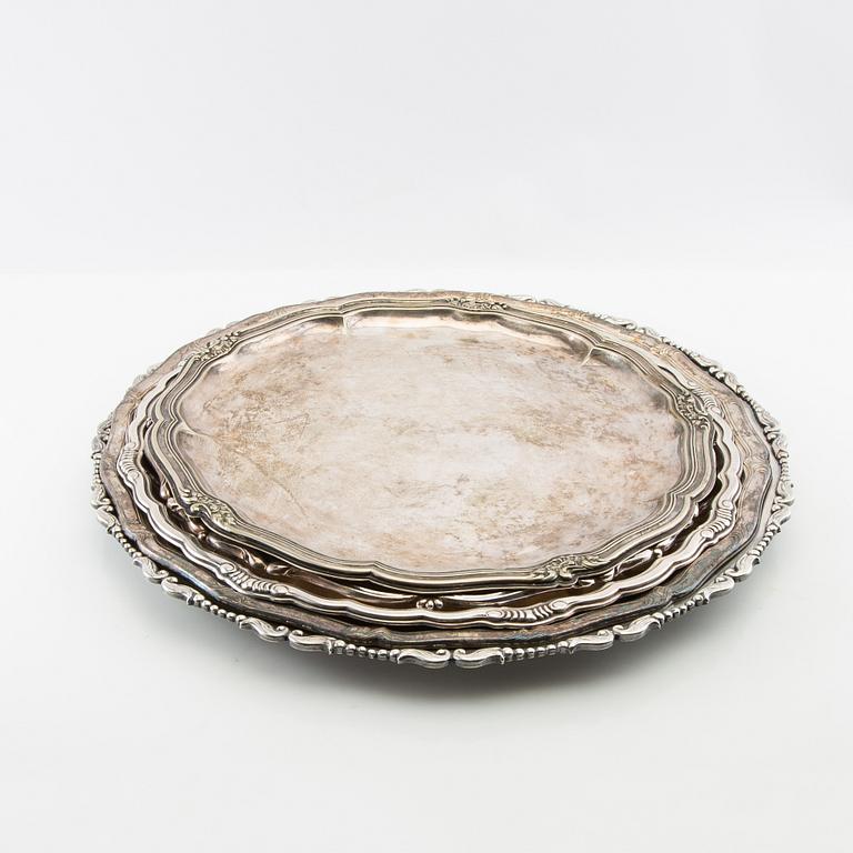 Brickor/Uppläggningsfat 5 st nysilver 1900-talets första hälft.