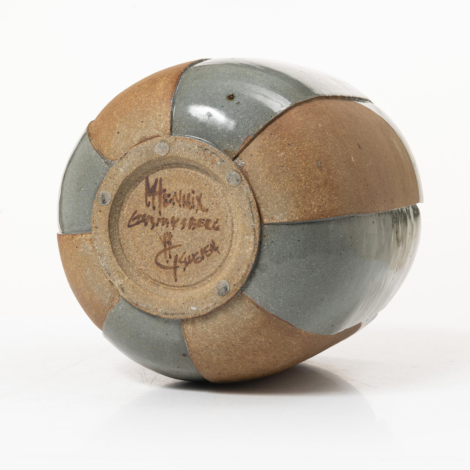 Margareta Hennix, vas, stengods, Gustavsberg Studio.