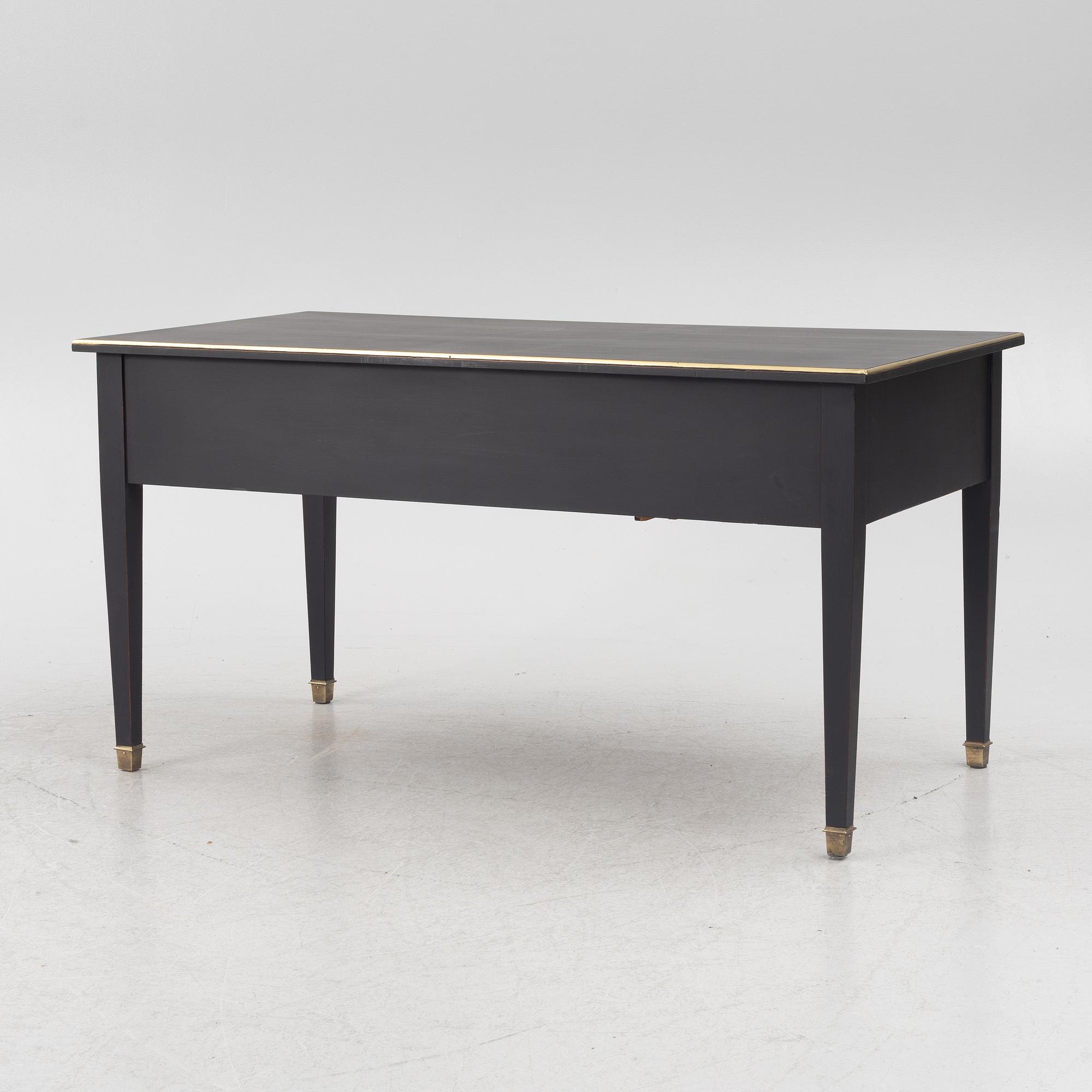 Skrivbord, gustaviansk stil, tidigt 1900-tal.