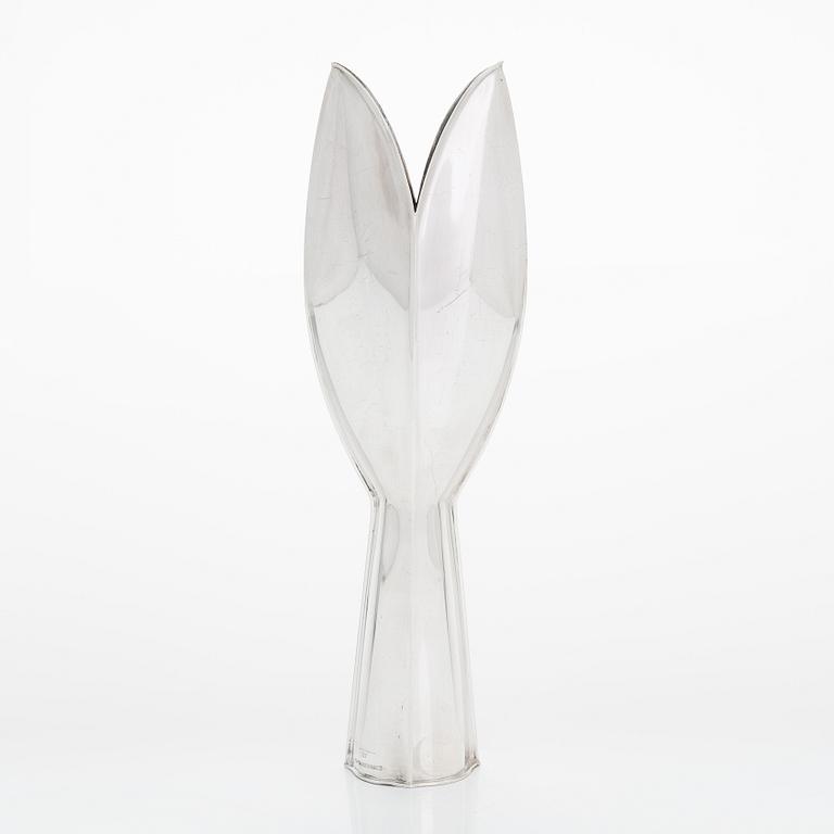 Tapio Wirkkala, silver vase model TW 2, Kultakeskus, Hämeenlinna 1962. Design year 1954.