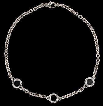 915. NECKLACE, Bulgari 'Bulgari' white gold and onyx necklace.