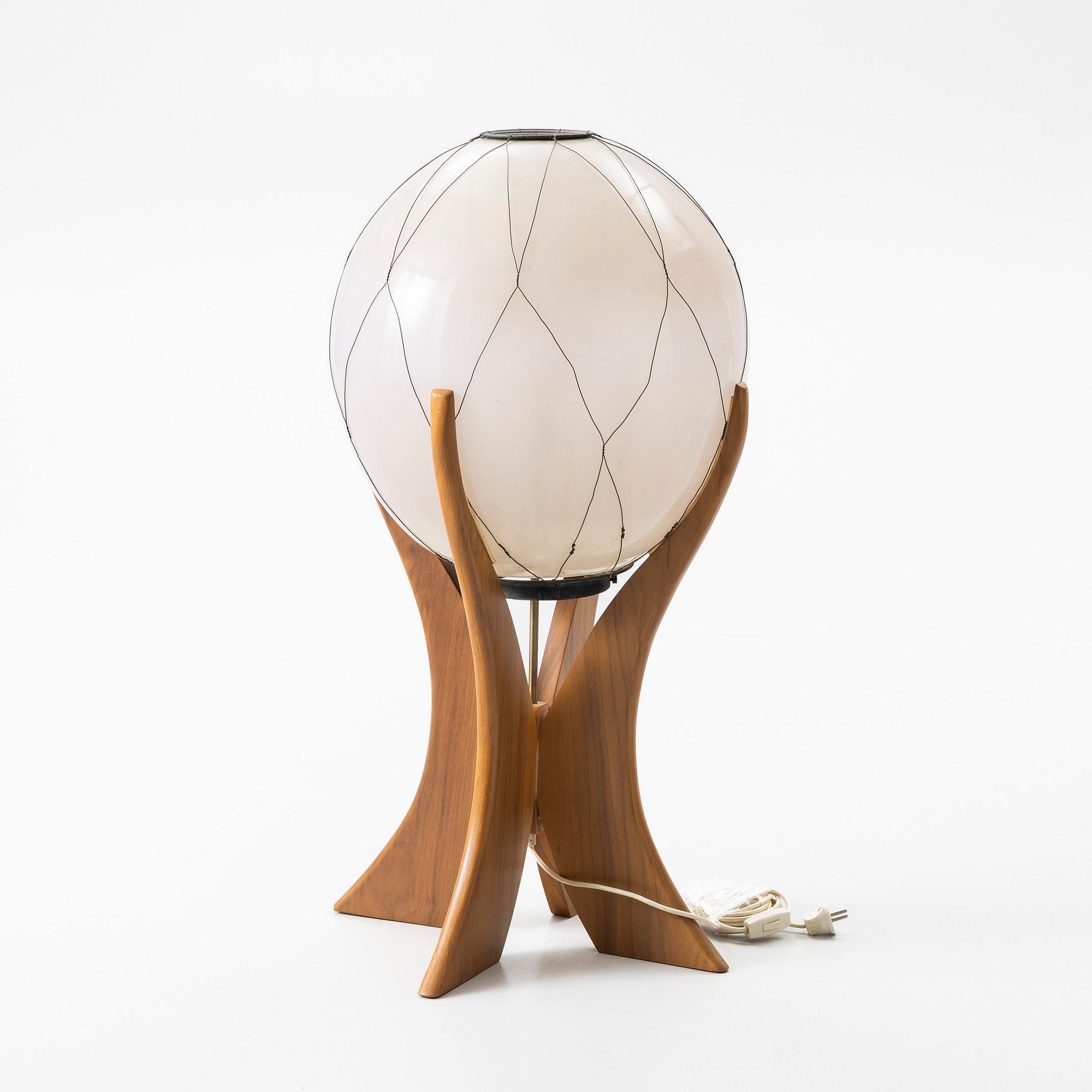 Golvlampa, 1900-talets mitt.