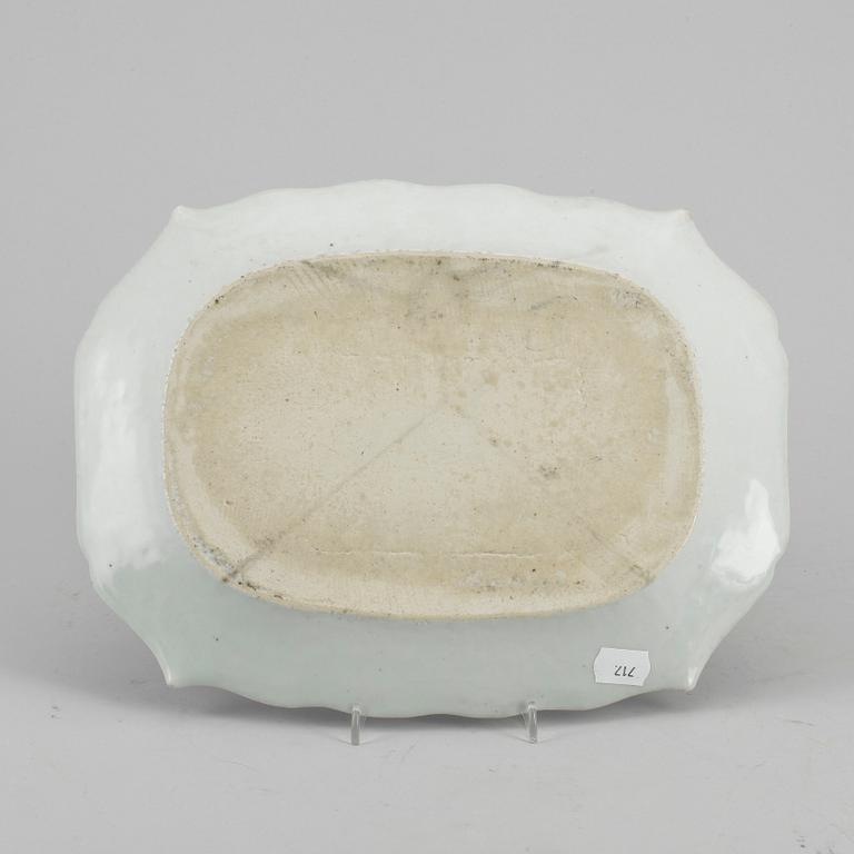 STEKFAT, porslin, Kina, Qing dynastin, Qianlong (1735-96).