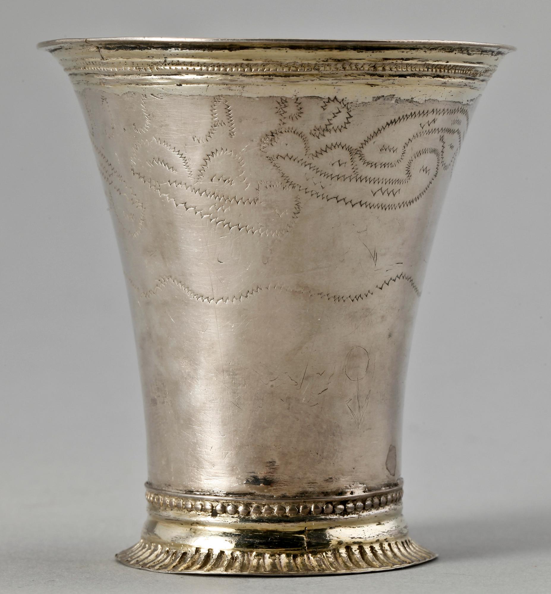 BÄGARE, silver, Erik Ericson, Uppsala, verksam 1786-1820. Vikt ca 35 gram.