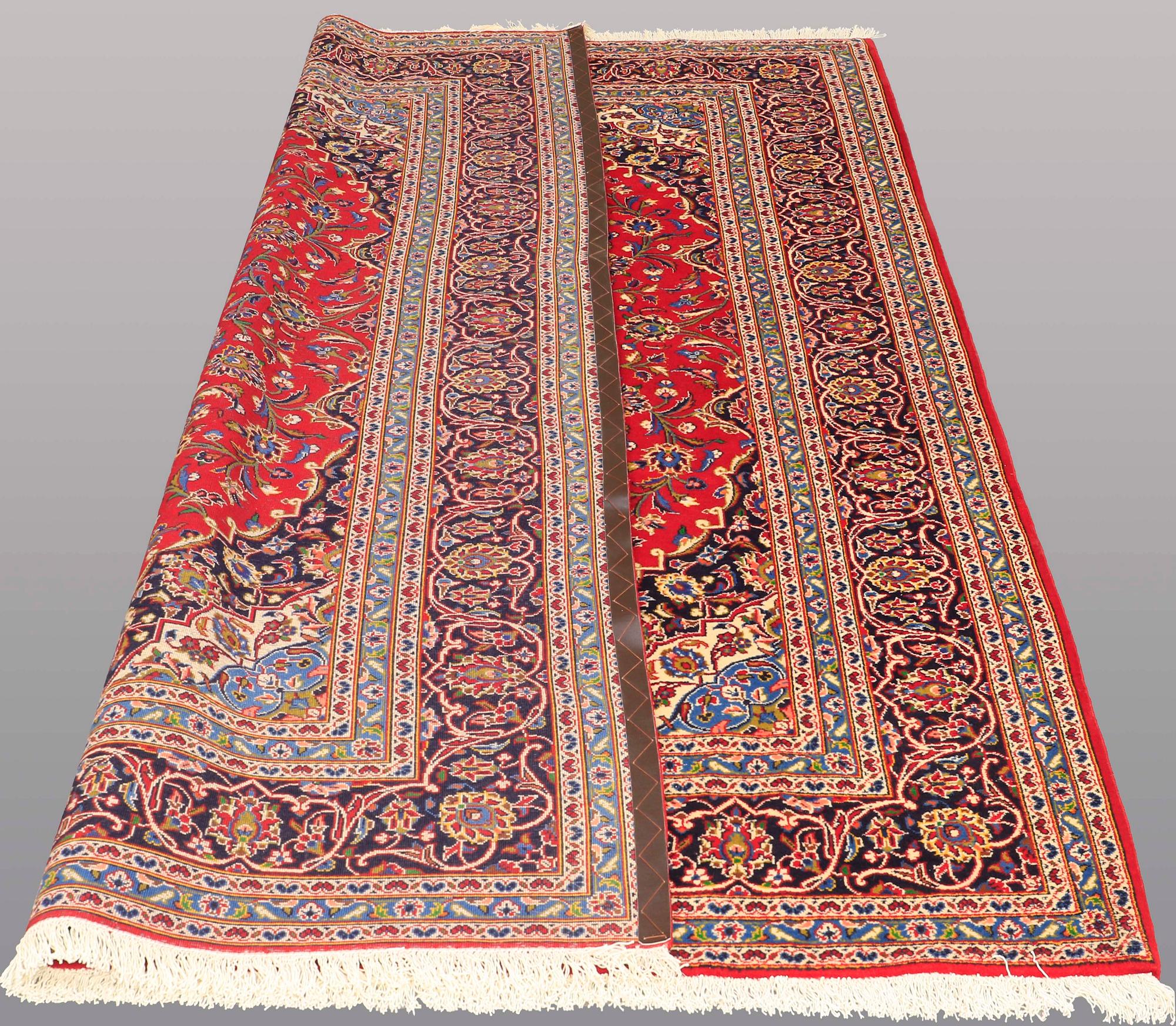 MATTA, Keshan, ca 314 x 205 cm.