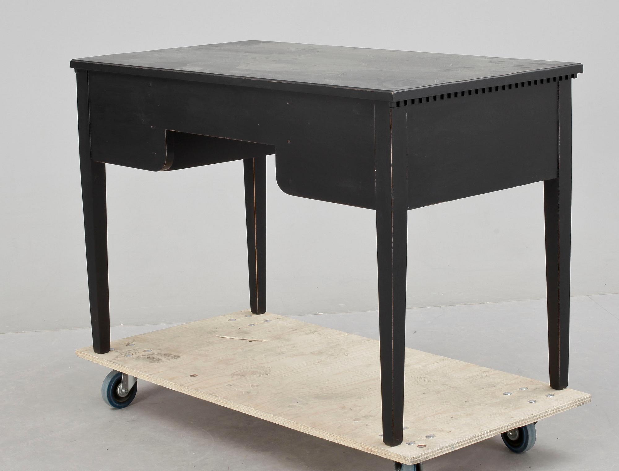 SKRIVBORD, 1900-talets början.