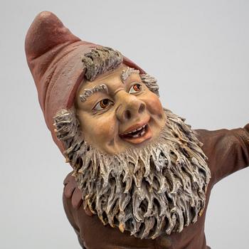 FIGURIN, målad terrakotta, troligen Tyskland, 1900-talets första hälft.