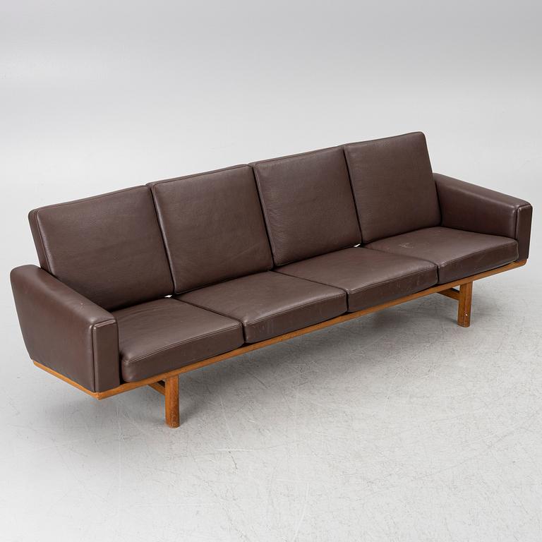 Hans J. Wegner, soffa "GE236" för Getama, Gedsted, Danmark 1900-talets senare del.