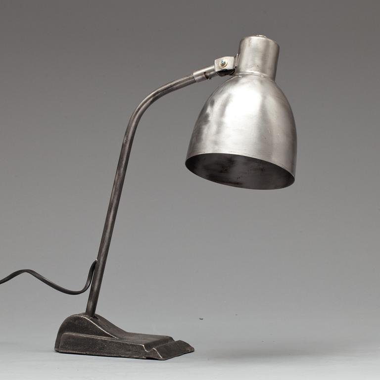 BORDSLAMPA och VÄGGLAMPA, industri, modern tillverkning.