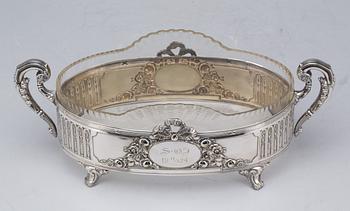 JARDINIERE, nysilver och glas, gustaviansk stil.