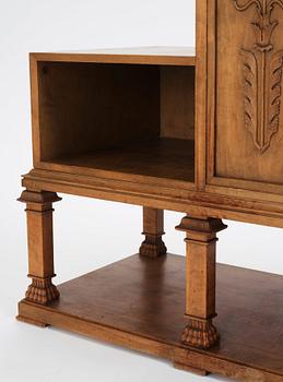 Axel Einar Hjorth, sideboard / barskåp, "Caesar", specialbeställt, Nordiska Kompaniet 1935.
