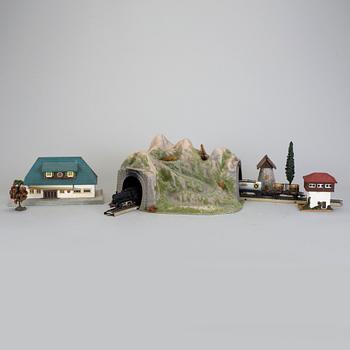 PARTI MÄRKLIN, lok, vagnar, räls, topografi, transformatorer.
