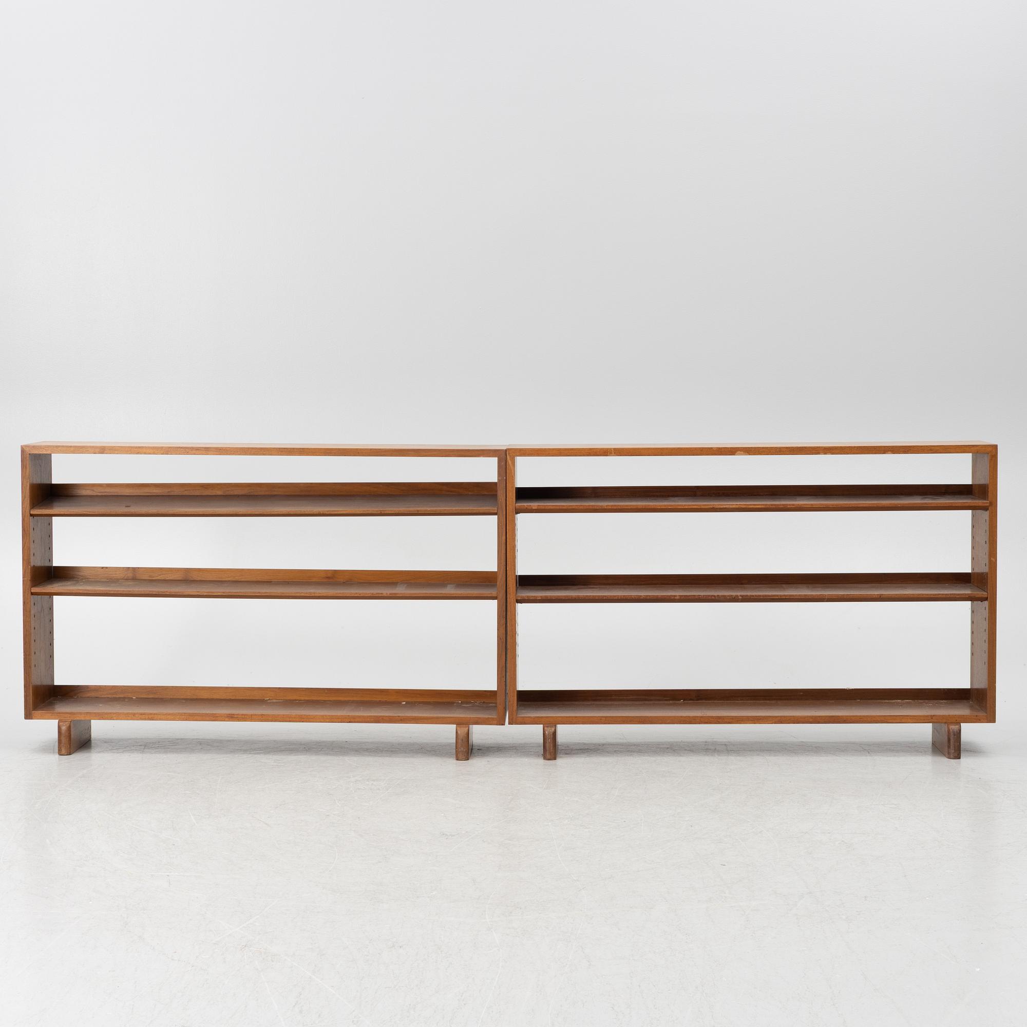 Josef Frank, a pair of model B 1142 bookcases, Firma Svenskt Tenn, before 1985.