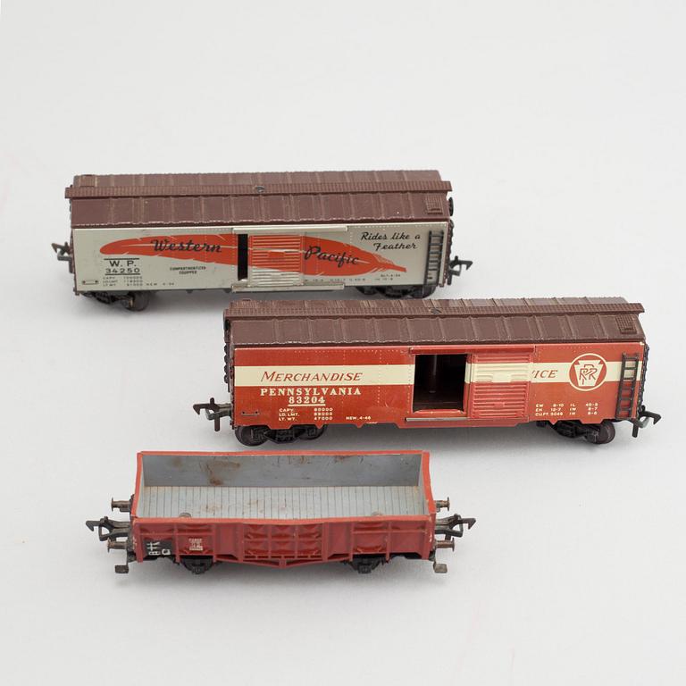 A collection of mainly Fleischmann toy trains, 12 pieces from the second half of the 20th century.