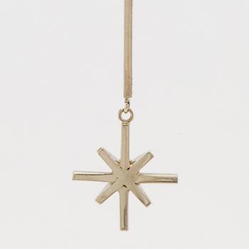 Ett örhänge 18K vitguld med en rund briljantslipad diamant.