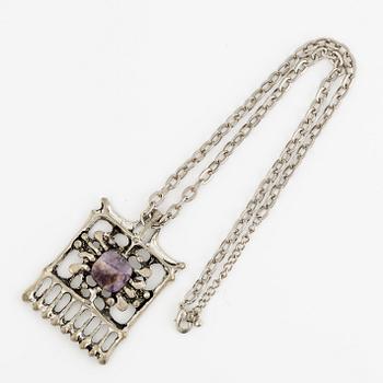 Necklace, tin with amethyst.