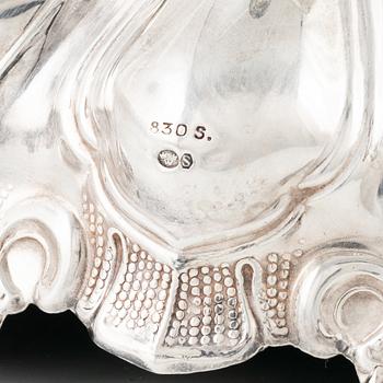 Ljusstakar, ett par, silver, barockstil, svensk importstämpel, 1900-tal.