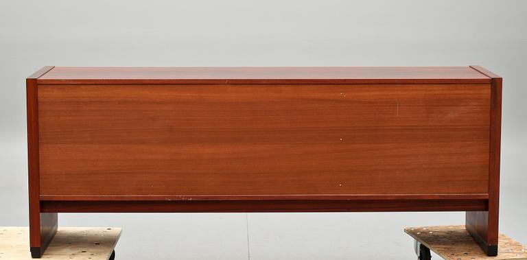 SIDEBOARD, 1960-tal.