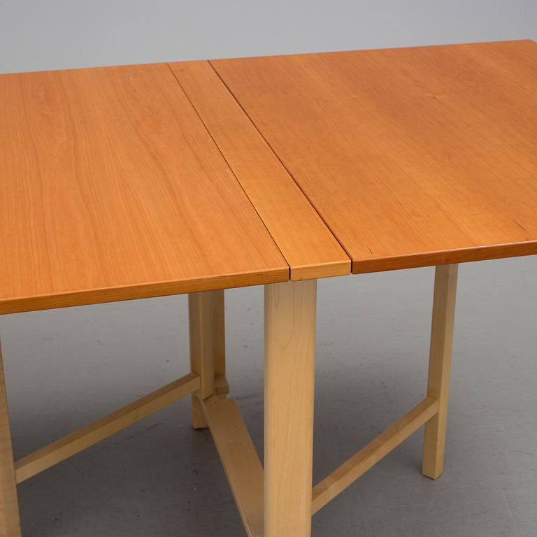 SLAGBORD, "Maria Flap", Bruno Mathsson, Värnamo 2006.