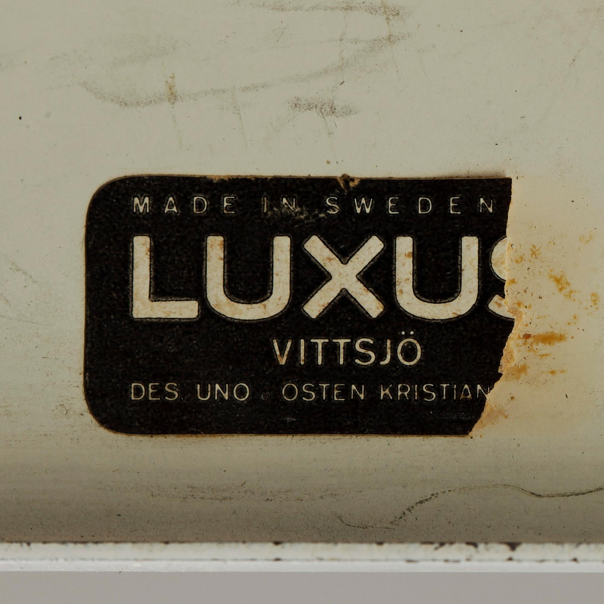 PLAFONDER, ett par, Uno och Östen Christiansson för Luxus, 1960-tal.